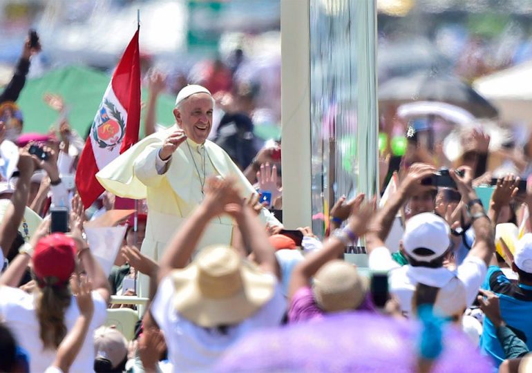 El papa celebra  misa de la primera Jornada Mundial de los Niños; pide parar las guerras
