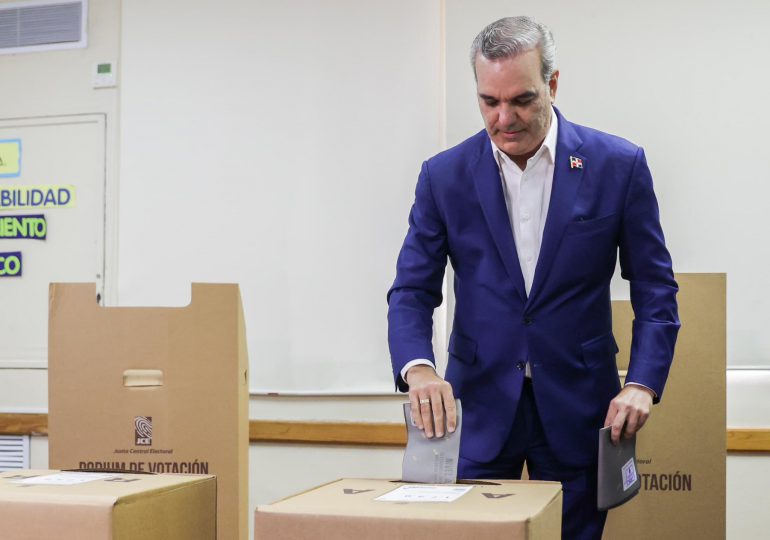 Abinader ejercerá voto este domingo en el Colegio Babeque a las 10:30 de la mañana