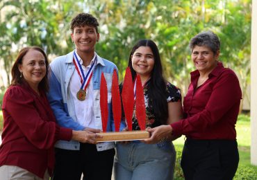 PUCMM es galardonada como "Universidad del Año" por Cannes Lions Dominicana
