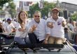 Carolina Mejía muestra su decidido apoyo a Guillermo Moreno en una caravana que recorrió la circunscripción 3: “Es mi senador”