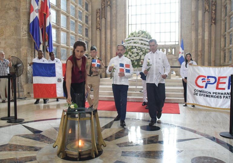 Efemérides Patrias dice elecciones democráticas es homenaje al Coronel Rafael Fernández Domínguez