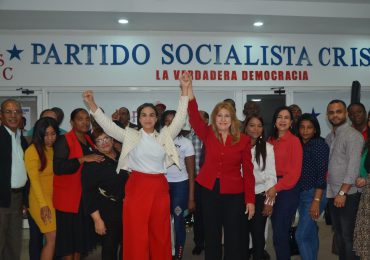 PSC proclama a Priscila De Oleo, como su candidata a Diputada en María Trinidad Sánchez
