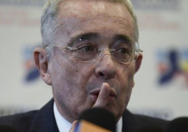 Inicia juicio penal contra el expresidente Álvaro Uribe en Colombia
