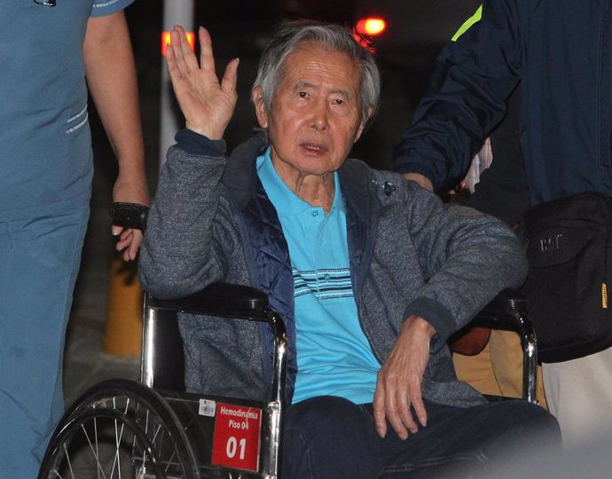 Expresidente peruano Fujimori revela que tiene tumor maligno en la lengua