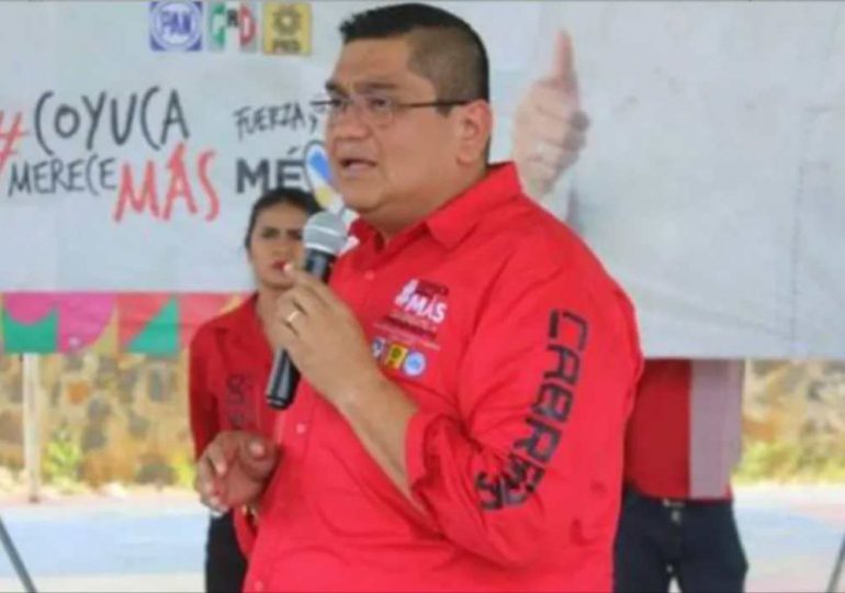 Matan a tiros a un candidato a alcalde en México frente a una multitud en el cierre de campaña