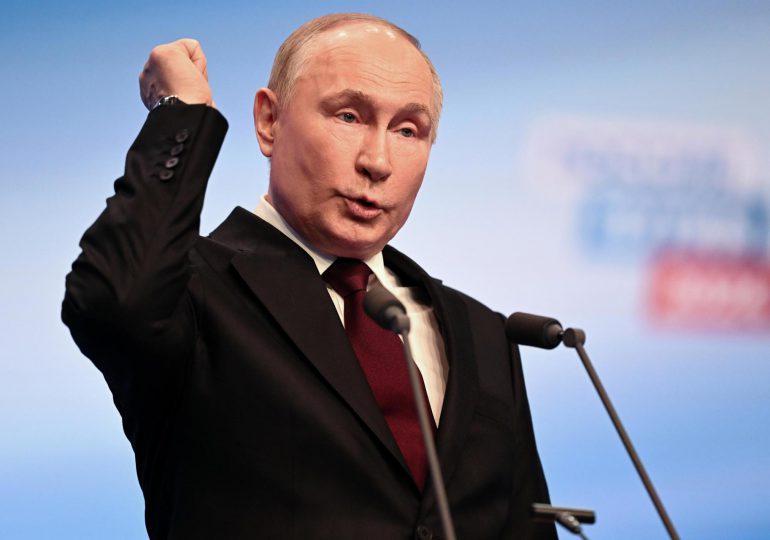 "Juntos ganaremos", asegura Putin tras su nueva investidura como presidente de Rusia