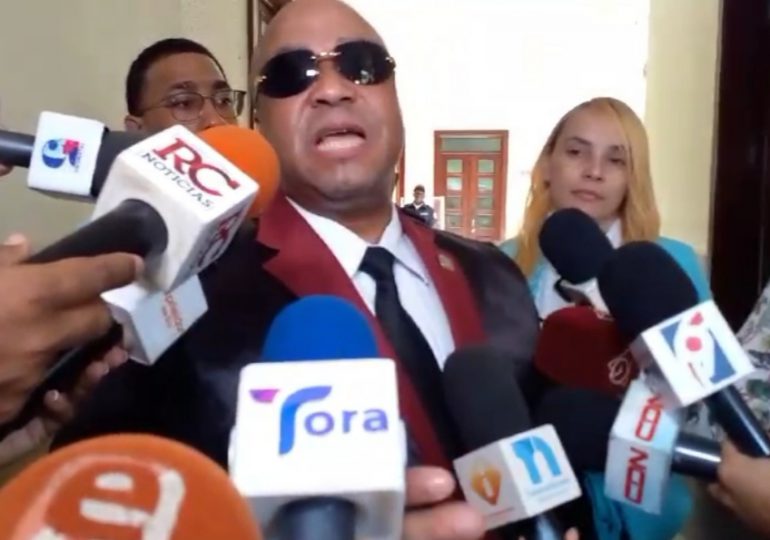 "El dinero robado al Banco Popular está en manos de la Policía Nacional", asegura abogado