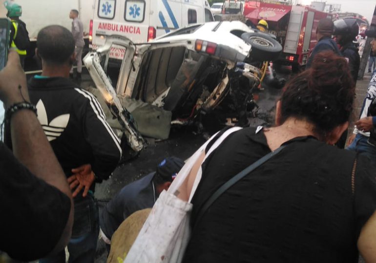 911 coordina asistencia en accidente ocurrido en av. JFK con Lope de Vega, DN