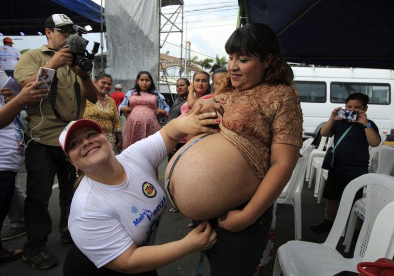 "La madre Panza", el concurso de embarazadas del día de la Madre en Nicaragua