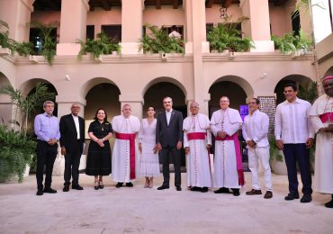 Abinader entrega Museo de la Catedral de Santo Domingo