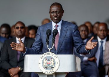 Presidente de Kenia anuncia retiro de proyecto de nuevos impuestos tras violentas protestas