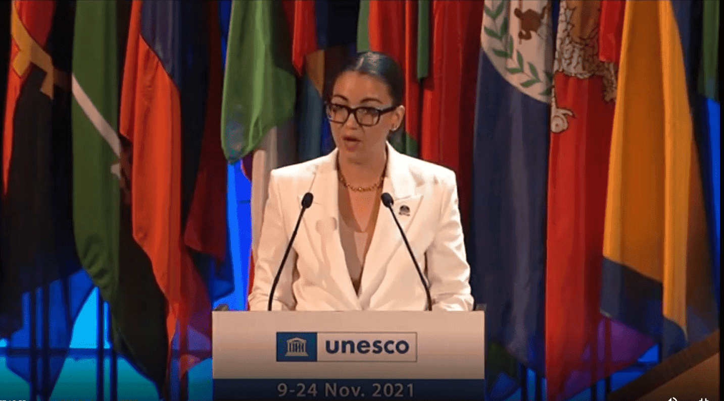 Trayectoria de Dominique Dupuy: Desde la Unesco hasta la Cancillería de Haití