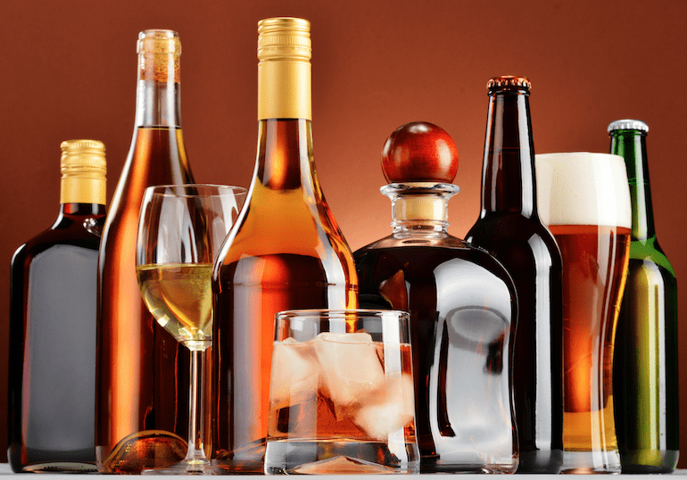 Aseguran que recaudación total de bebidas alcohólicas disminuyó en los últimos dos años