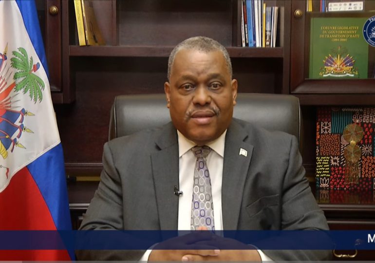Primer ministro de Haití lamenta muerte de policías; dice es tiempo de crear nueva sociedad