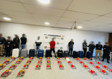 Detienen a cinco dominicanos con 215 kilos de cocaína en el aeropuerto de Bogotá