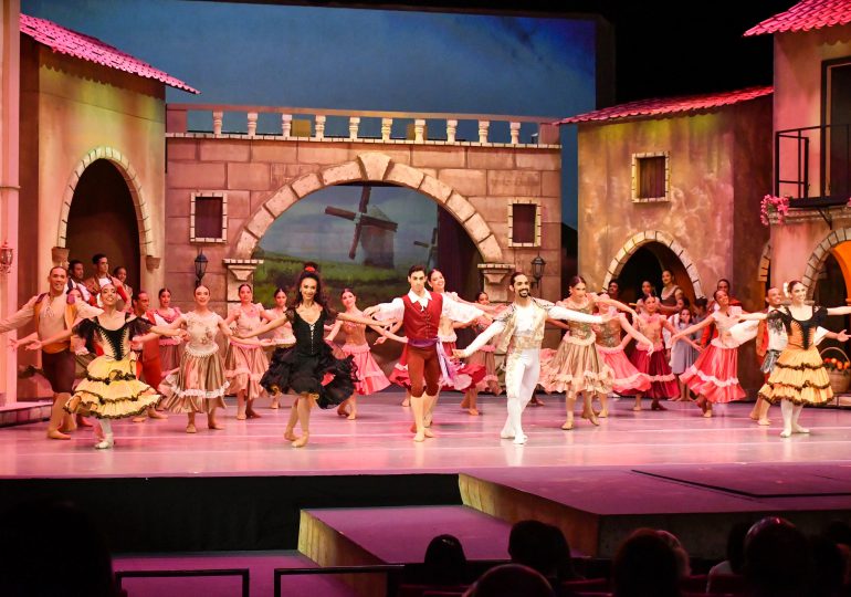 Don Quijote El Ballet se presentó a casa llena en el Teatro Nacional
