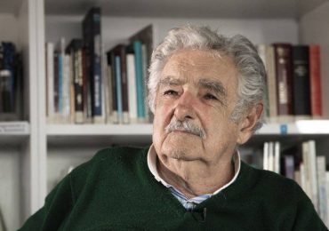 Mujica “está bien” tras radioterapia por cancer de esófago, dice su médica