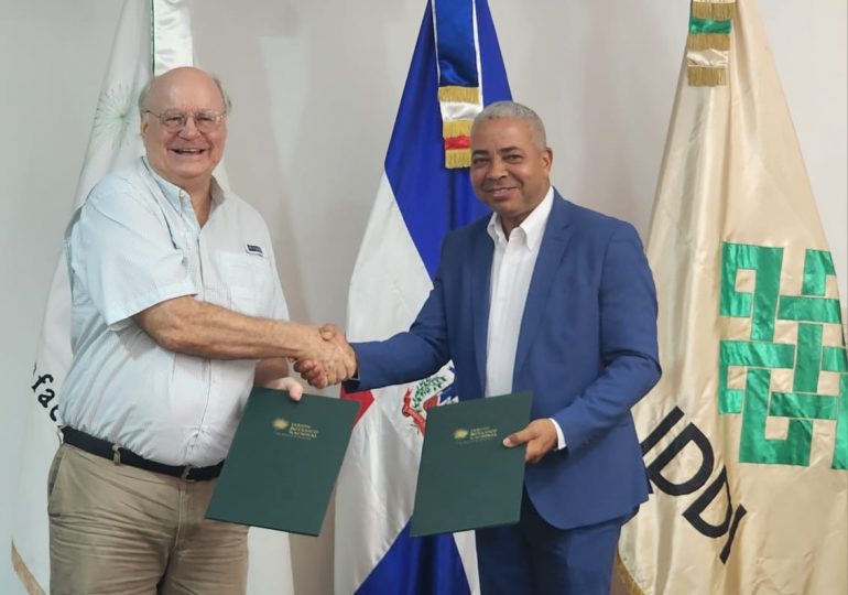Jardín Botánico Nacional e Instituto Integral Dominicano firman acuerdo de colaboración