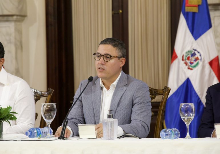 Crean cuentas falsas con nombre e imagen del subsecretario general del PRM, Jean Luis Rodríguez