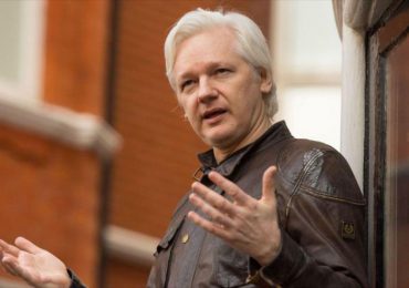 Julian Assange acepta culpabilidad con la justicia de EEUU para quedar en libertad