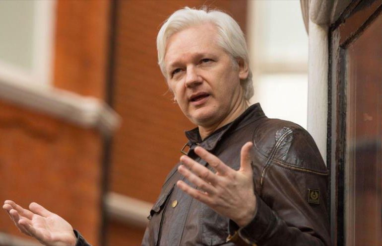 Julian Assange acepta culpabilidad con la justicia de EEUU para quedar en libertad