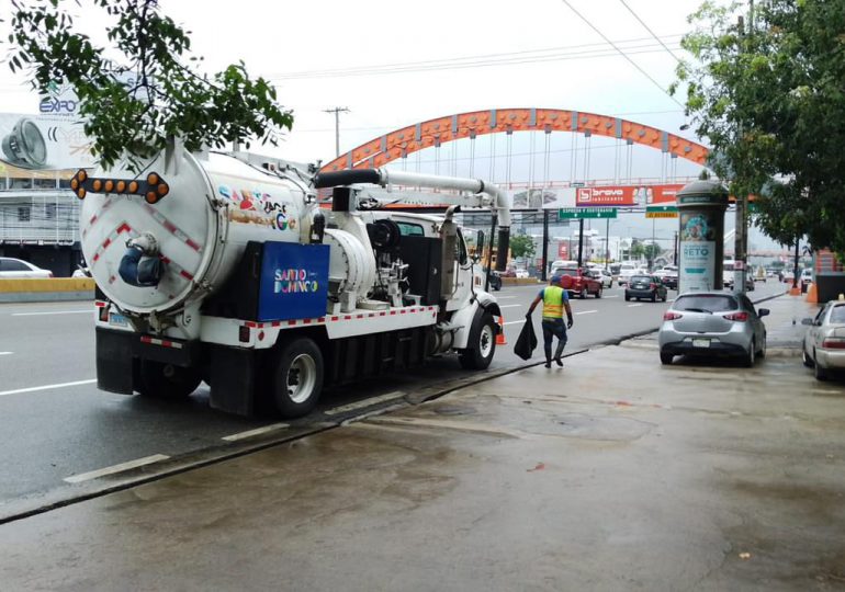 Brigadas de la Alcaldía del DN realizan labores preventivas para mitigar efectos de lluvias