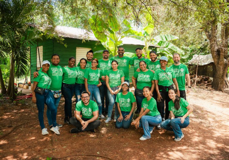Starbucks y Hábitat para la Humanidad: Cuatro años de impacto comunitario en RD