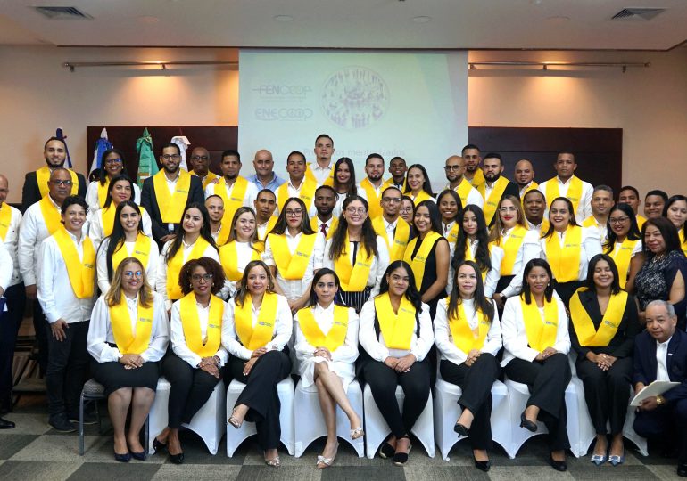 FENCOOP, ENECOOP y la UASD celebran graduación del diplomado en innovación de sus cooperativas afiliadas