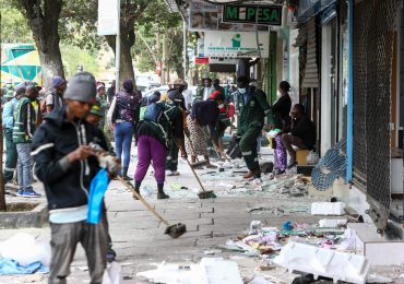 Aumenta a 23 el número de muertos en las protestas contra subidas fiscales en Kenia