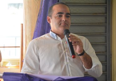 Robert de la Cruz afirma Danilo Medina debe seguir como presidente del PLD
