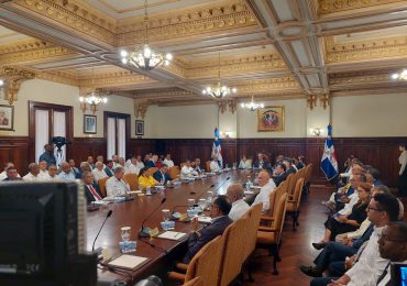 Luis Abinader encabeza Consejo de Gobierno en el Palacio Nacional