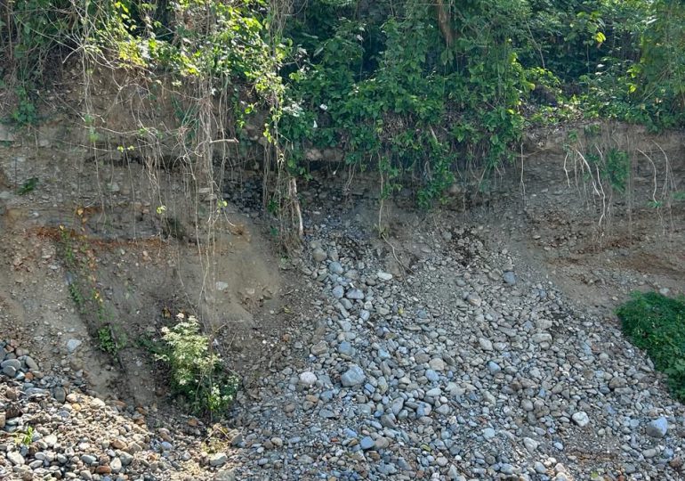 Residentes de Hato Nuevo denuncian depredación del río y falta de suministro de agua