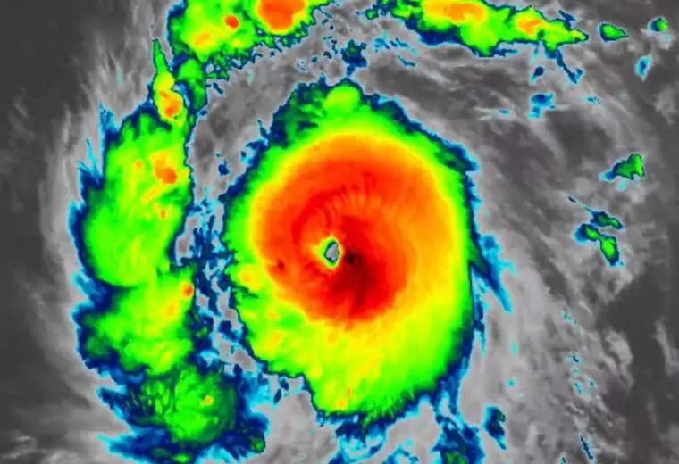 Trinidad y Tobago declarada en estado de emergencia por huracán Beryl y República Dominicana en alerta