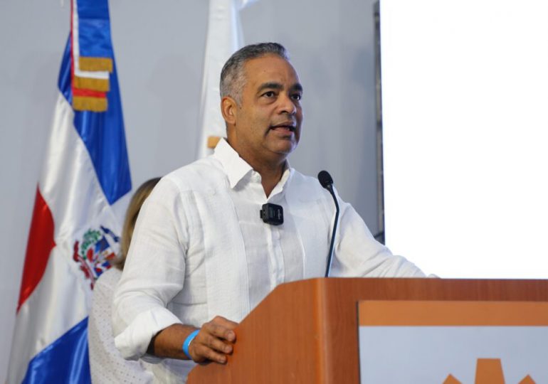 Joel Santos asegura que transparencia y rendición de cuentas genera confianza en la población