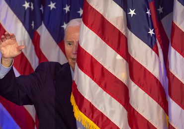 Equipo de Biden suspende sugerencias de preguntas para sus entrevistas