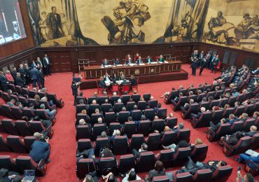 Asamblea Nacional aprueba juramentación de Luis Abinader y Raquel Peña en el Teatro Nacional