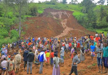 Al menos 55 personas fallecen en deslizamiento de tierra en Etiopía
