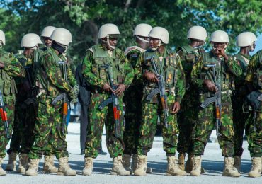 Otros 200 policías de Kenia llegarán a Haití