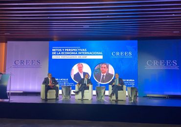 CREES promueve discusión sobre impacto de retos económicos globales en República Dominicana