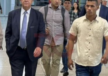 Leonel Fernández ya está en el Aeropuerto de Venezuela