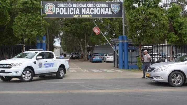 PN arresta dos hombres como presuntos autores de la muerte de otro en La Canela, Santiago