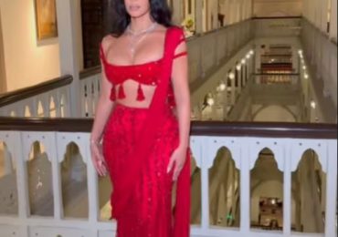 ¡El look de Kim Kardashian roba miradas en la boda del año en India!