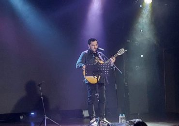 Ismael Serrano y su guitarra protagonizan una noche inolvidable en Hard Rock Café