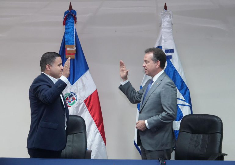 Juramentan a Néstor Julio Matos Ureña como nuevo director del Indocal