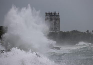 El huracán Beryl causa daños mínimos en el país