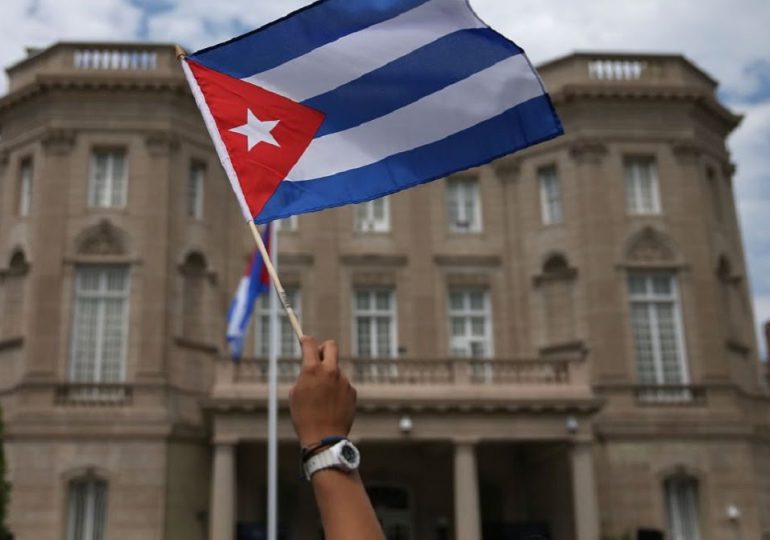 El gobierno de Cuba lanza una ofensiva para regular el sector privado