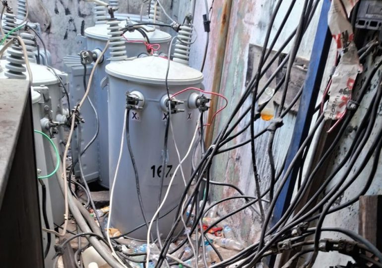 El Ministerio Público solicita juicio contra comerciantes acusados de fraude eléctrico