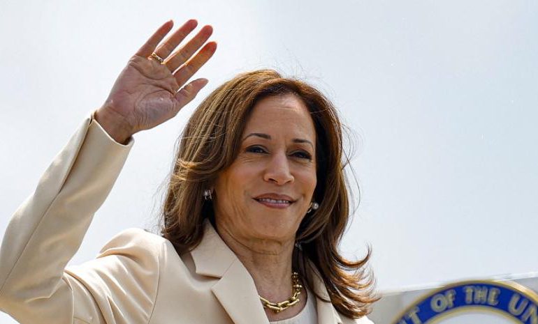 Vicepresidenta Kamala Harris urge a militares a proteger a los venezolanos en carta a opositores