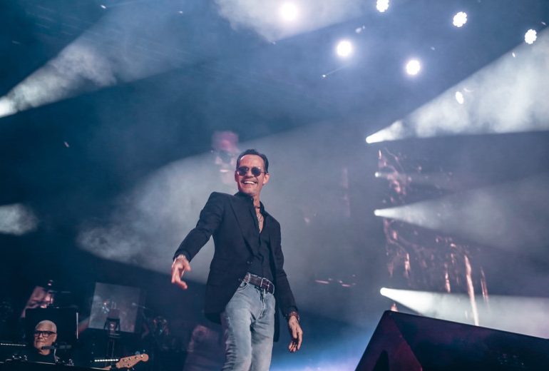 Marc Anthony cierra con éxito su concierto en el Estadio Quisqueya