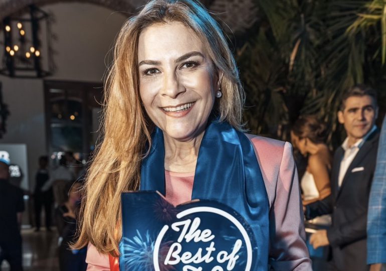 <em>Carolina Mejía gana máximo galardón de revista Mercado por su gestión en Alcaldía del Distrito Nacional</em>